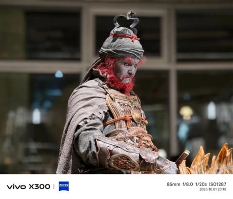4399元起的vivoX300 能成为今年最强标准版手机吗(图24)