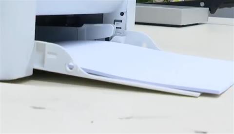 办公用纸过白不适合给孩子用！11万余作业本被紧急召回(图2)