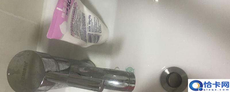 洁面乳为什么没有泡沫