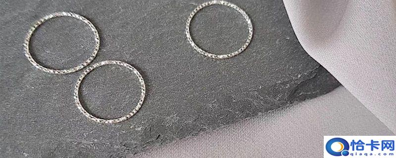 银镯子的正确戴法