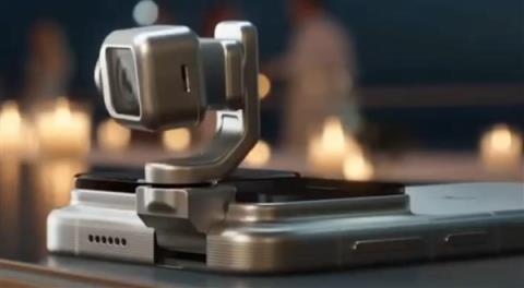 荣耀机器人手机ROBOTPHONE首次亮相：下一代终端新物种(图2)