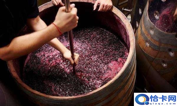 如何让苦的红酒变甜？如何让苦的红酒更好喝
