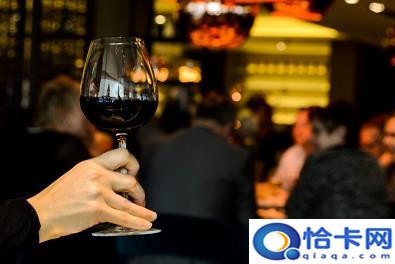 泸州老白干52瓶装怎么样(泸州老白干52度是属于哪种酒)