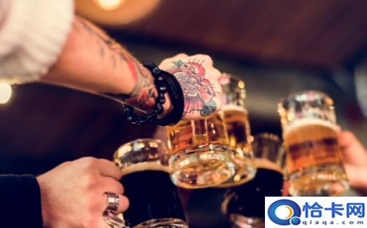 喝酒要遵循的七大原则 狂饮酒容易惹上疾病