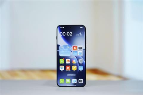 7025mAh超大电池！OPPOFindX9图赏(图5)