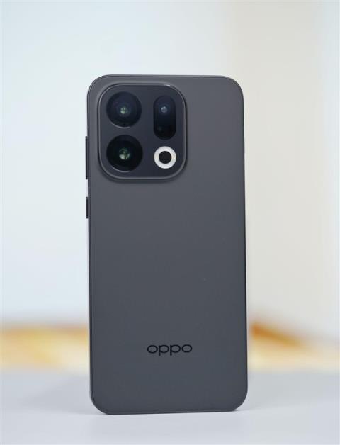 7025mAh超大电池！OPPOFindX9图赏(图10)