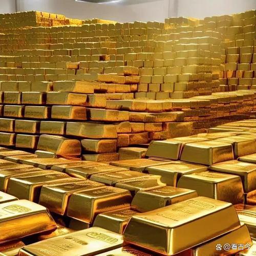 金价疯涨?顾客卖出500克黄金1天赚近5万?年轻人结婚不买开租!