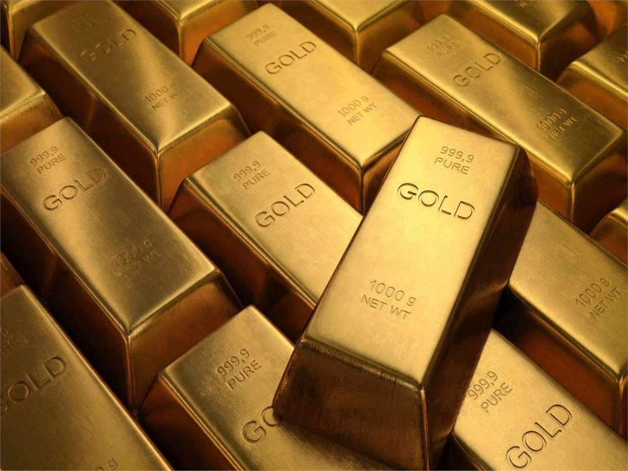 金价疯涨?顾客卖出500克黄金1天赚近5万?年轻人结婚不买开租!