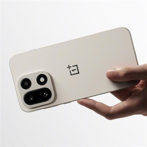正式开启165Hz手机时代！一加15、一加Ace6定档10月27日发布(图2)