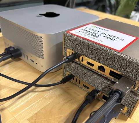 苹果×NVIDIA“梦幻联动”！两台DGXSpark+MacStudio合体：AI性能暴涨2.8倍(图4)