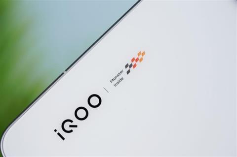 首发2K三星珠峰屏 一眼通透！iQOO15图赏(图19)
