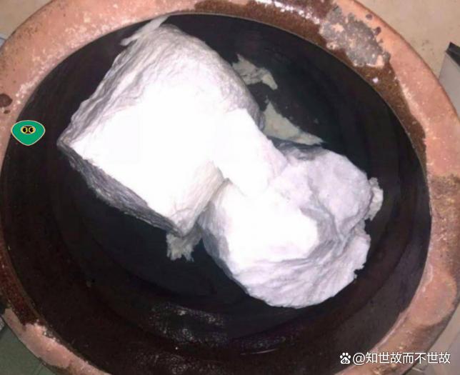 八十元的“神仙水”:老人沉迷直播间?买来的太岁竟是化学垃圾!