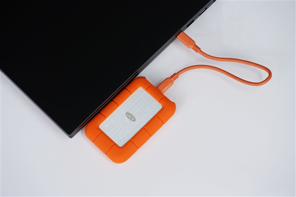 支持雷电5！希捷LaCie Ruggged SSD4 1TB固态硬盘图赏