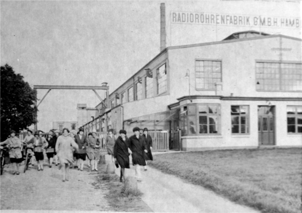 又菜又爱玩的荷兰人 在安世半导体上翻车了