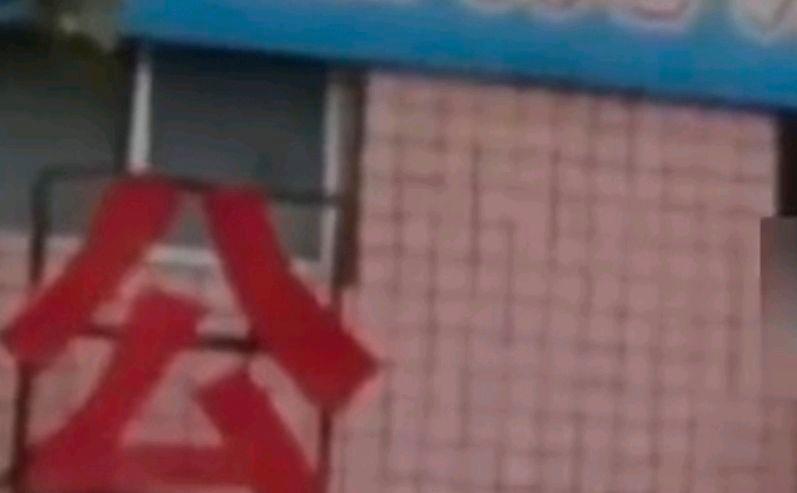 官方回应公厕被改成现磨咖啡店?网友:这个思路服了如何软着陆