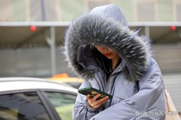 羽绒服里穿薄点才暖和!颠覆你认知的保暖真相