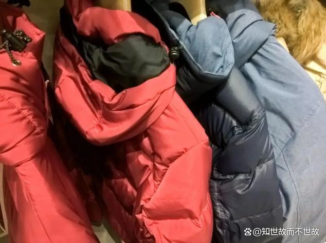 羽绒服里穿薄点才暖和!颠覆你认知的保暖真相