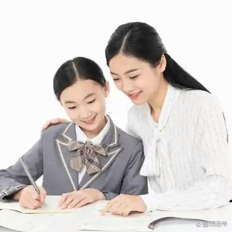 大学生成为临时父母?情感家教3小时收入300元?治愈经济火了?