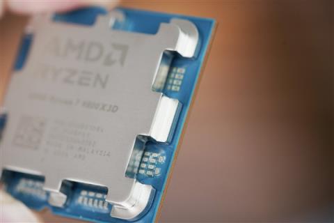 Intel怎么办！AMD锐龙79850X3D打鸡血：频率暴涨400MHz(图1)
