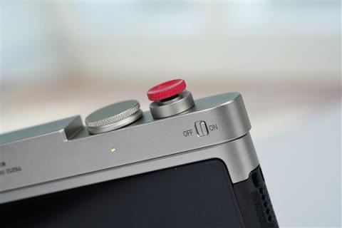全焦段影像街拍神器！努比亚Z80Ultra专业摄影套装图赏(图9)