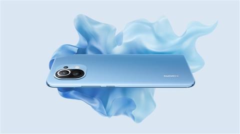 卢伟冰谈小米11失败原因：做得非常薄 又赶上了骁龙888(图1)