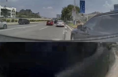 网友自曝每年撞车十几次 都是对方全责(图4)