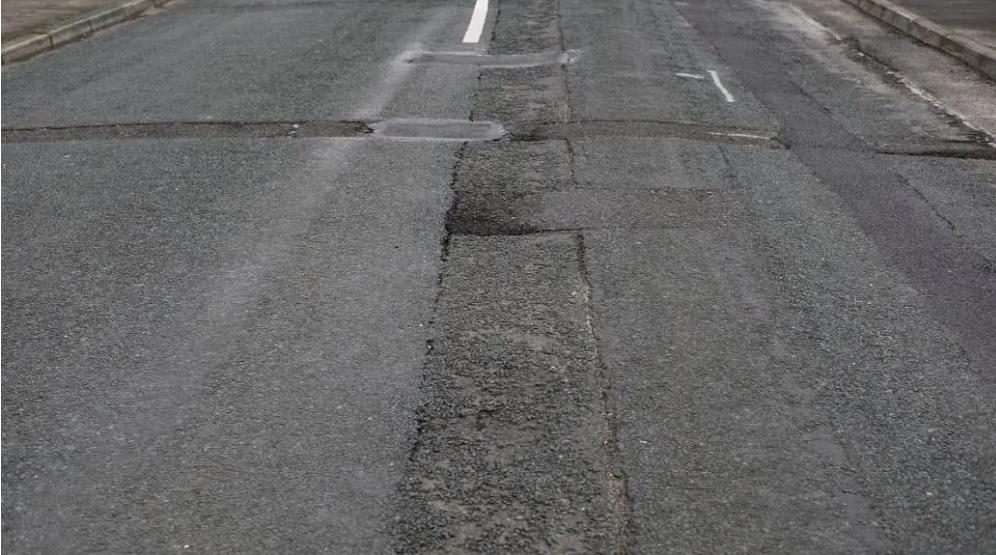 水泥混凝土路面施工工艺流程？混凝土路面施工要注意什么