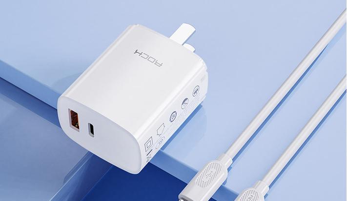 iPhone12mini快速充电器推荐？充电速度如何？