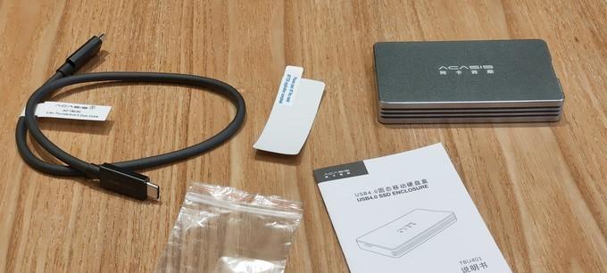 移动硬盘壳总掉怎么办？如何防止移动硬盘壳脱落？