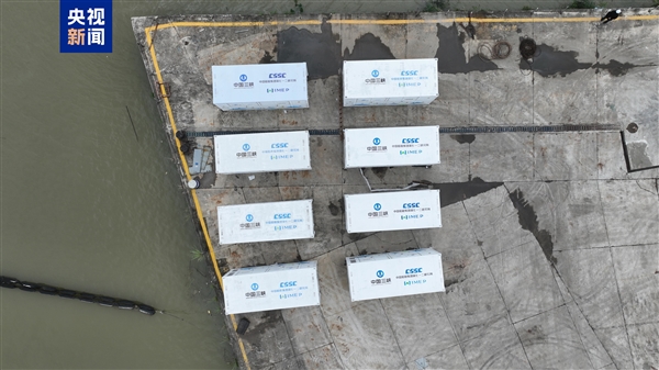 荣耀发布HONORAIConnect平台：以三重赋能构建智能硬件新生态(图2)