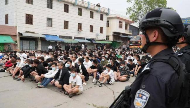 KK园区超800人逃入泰国 电诈突袭引发跨国关注