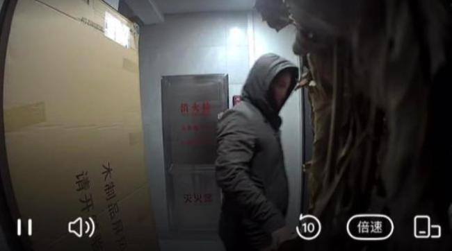 被炸伤女主播拒绝受害者有罪论 反击网络偏见