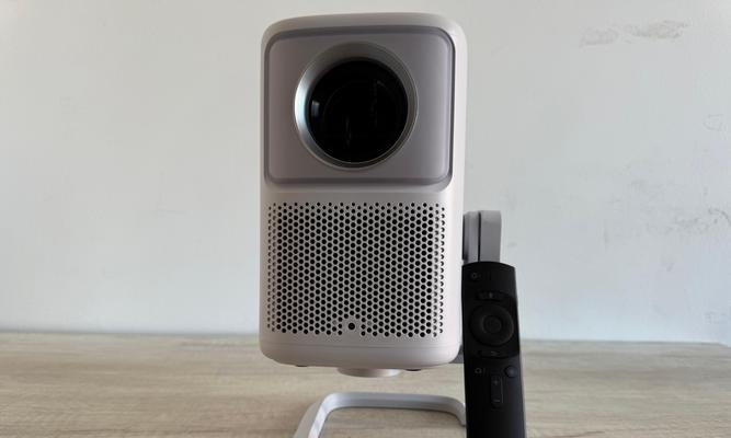 二万元投影仪的显示效果怎么样？性价比高吗？