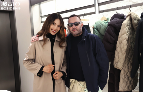 谷爱凌遇上KimJones秒变迷妹