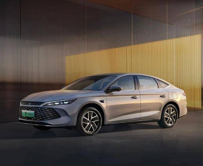 比亚迪多款新车型上市 配置升级价格亲民