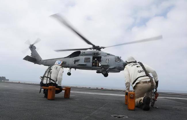 “尼米兹”号扒光了美国海军的底裤 南海连摔两机窘态尽显