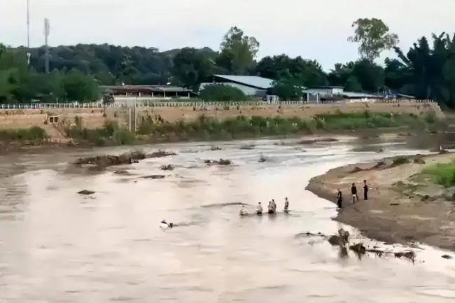 缅甸有电诈人员跳河出逃溺亡 园区突袭引发大规模逃离