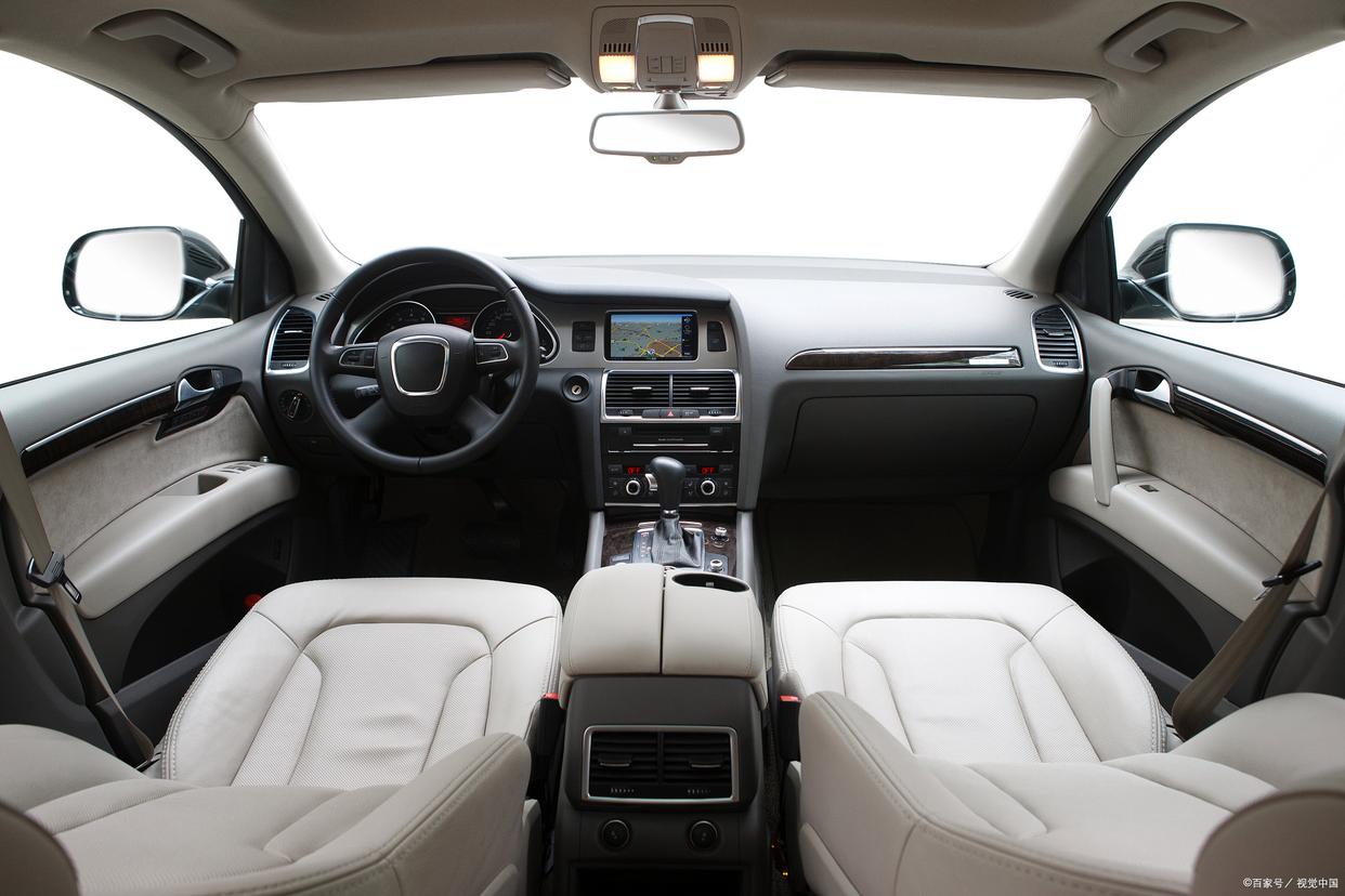 新车未出4S店就亮故障灯 消费者遭遇“出门险”维权难题