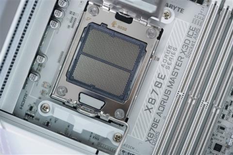 支持DDR5-9000！技嘉X870EAORUSX3D主板图赏(图10)