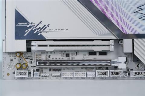 支持DDR5-9000！技嘉X870EAORUSX3D主板图赏(图20)