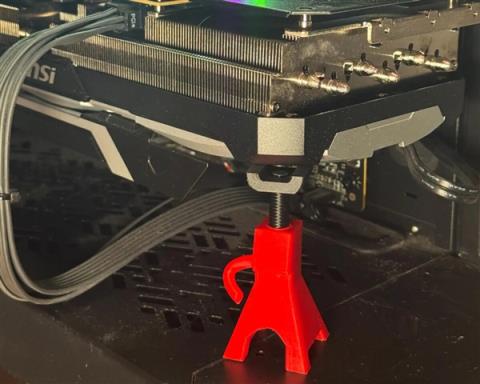 玩家公认的最强显卡支架:居然是一部经典诺基亚手机!(图3)