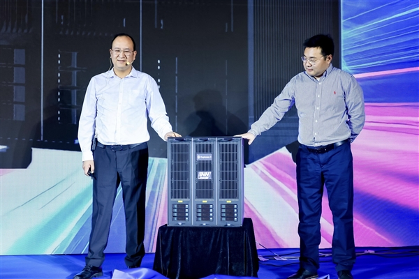 REDMITurbo5参数出炉:首发天玑8500(图1)