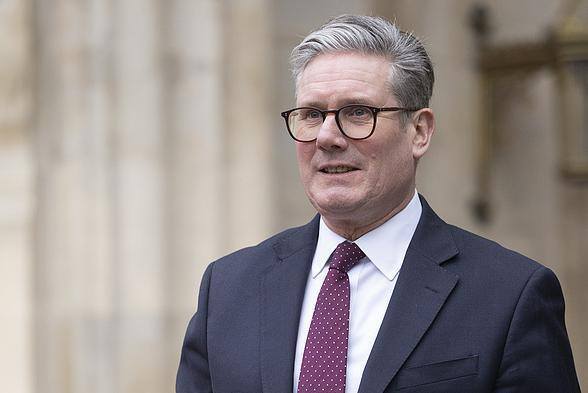 英国首相为何要求中国停止买俄石油 外交博弈的新筹码