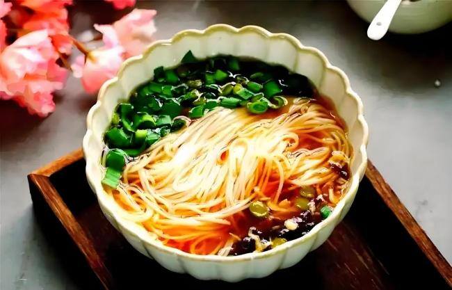 重阳节牢记“1要添,2不做,吃3样” 为父母祈福增寿