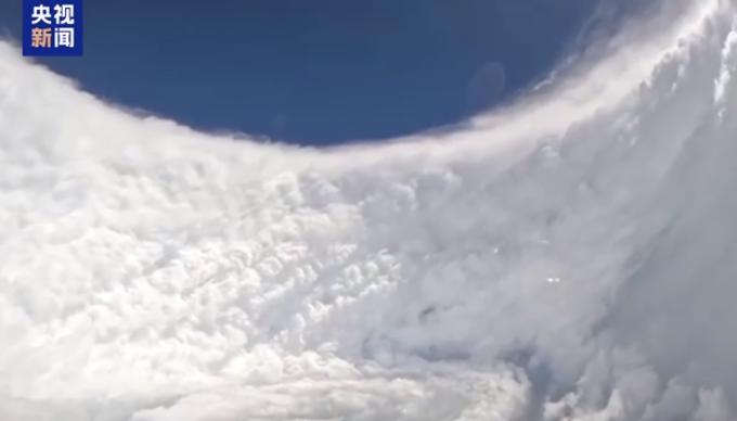 飓风“梅丽莎”风眼之瞳:大自然最震撼的毁灭美学