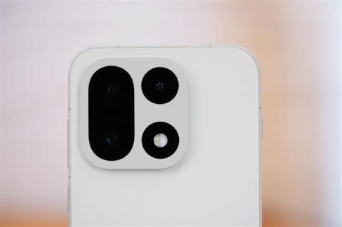 行业第一块165Hz高刷高分屏！一加15图赏(图15)