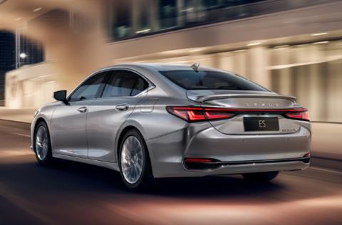 31.27万 雷克萨斯ES200特别版上市:多花1.28万买层保护膜(图2)