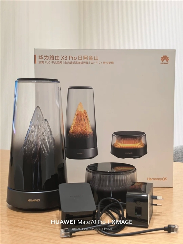 六轮超豪华面包车首发!雷克萨斯三款LS概念车亮相东京车展(图3)