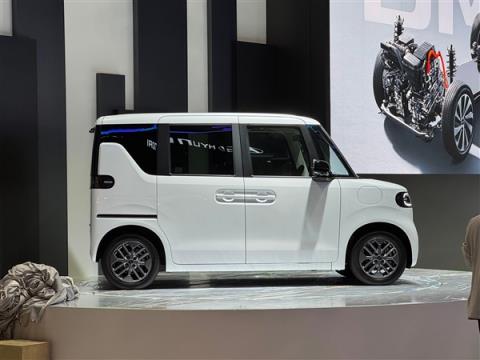 颜值完胜日系同类!比亚迪纯电K-Car定名RACCO:明夏开售(图2)