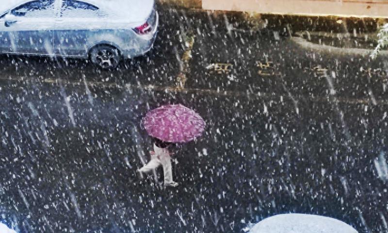 中到大雨或雪！新疆最新天气预报